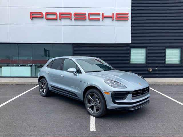 2024 Porsche Macan   - 22407245 - 16