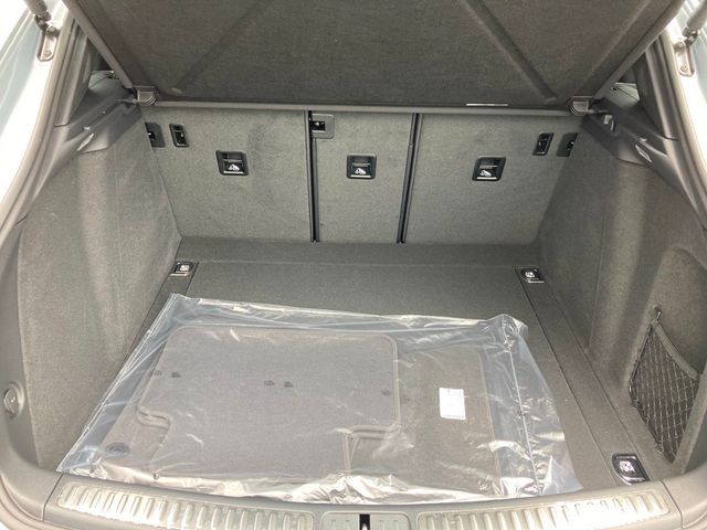 2024 Porsche Macan   - 22407245 - 28