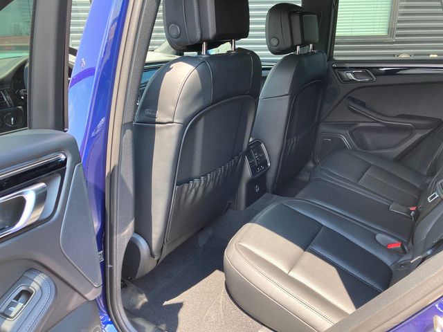 2024 Porsche Macan   - 22517770 - 17