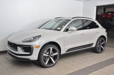 Used Porsche Macan at Penske Cleveland Serving all of Northeast, OH