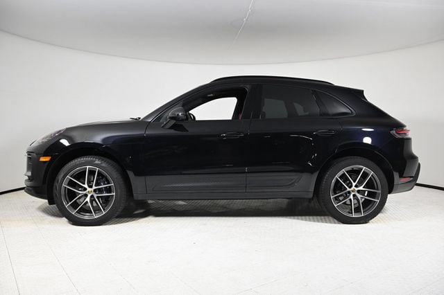 2024 Porsche Macan Base - 22747895 - 1