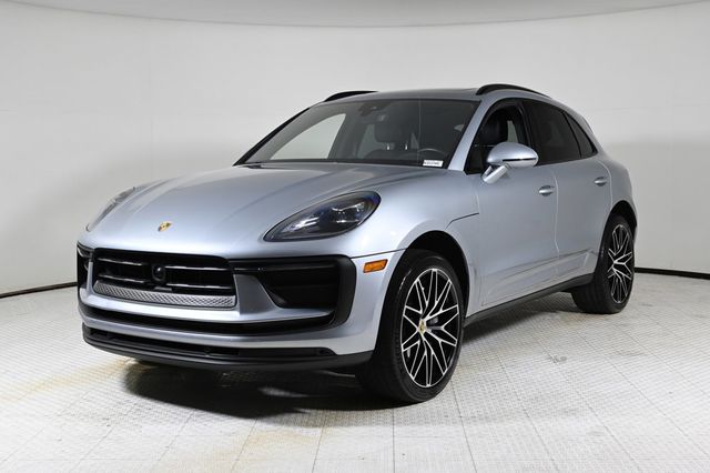 2024 Porsche Macan Base - 22945714 - 0