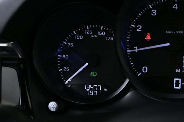 2024 Porsche Macan Base - 22945732 - 13