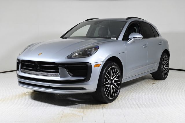 2024 Porsche Macan Base - 22946066 - 0