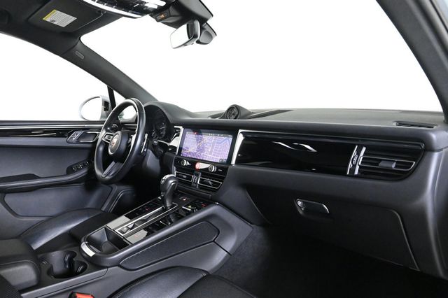 2024 Porsche Macan Base - 22946066 - 16