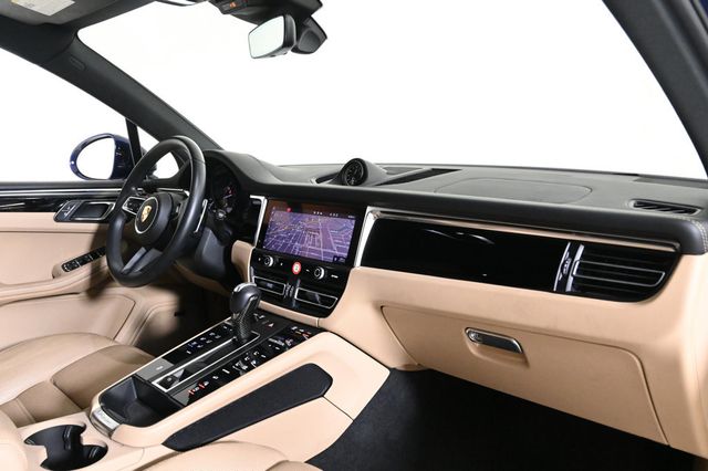 2024 Porsche Macan Base - 22952000 - 16