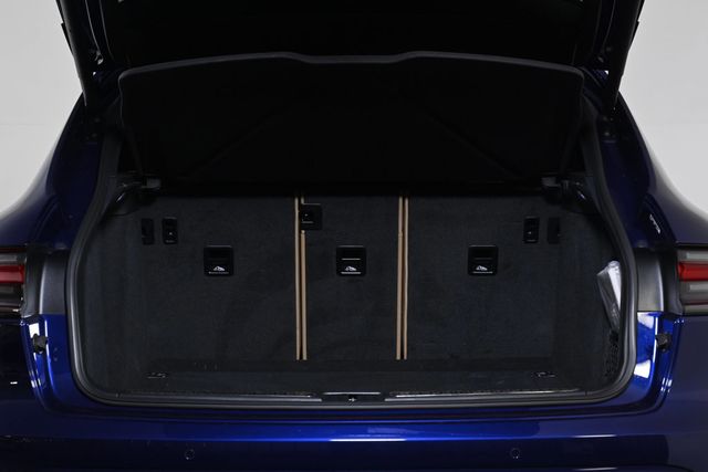 2024 Porsche Macan Base - 22952000 - 24