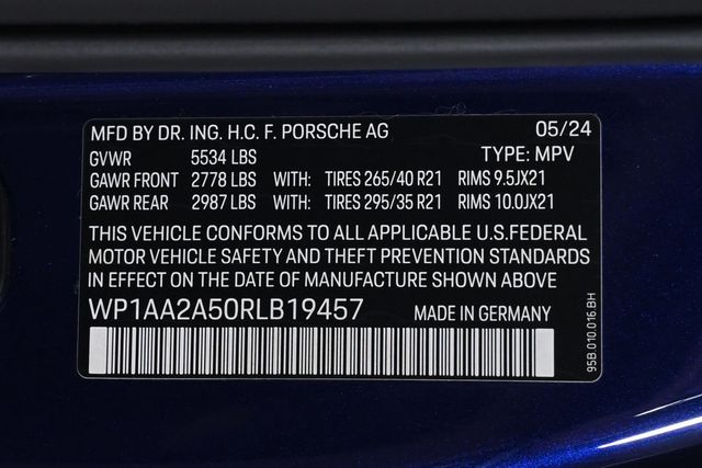 2024 Porsche Macan Base - 22952000 - 27