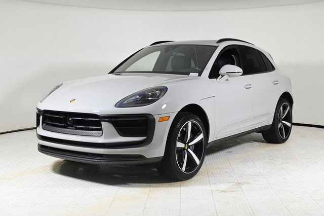 2024 Porsche Macan Base - 22952009 - 0