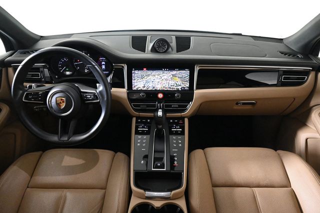 2024 Porsche Macan Base - 22955160 - 11