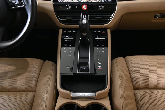 2024 Porsche Macan Base - 22955160 - 16