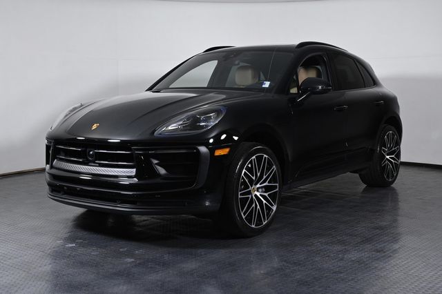 2024 Porsche Macan Base - 23004357 - 0
