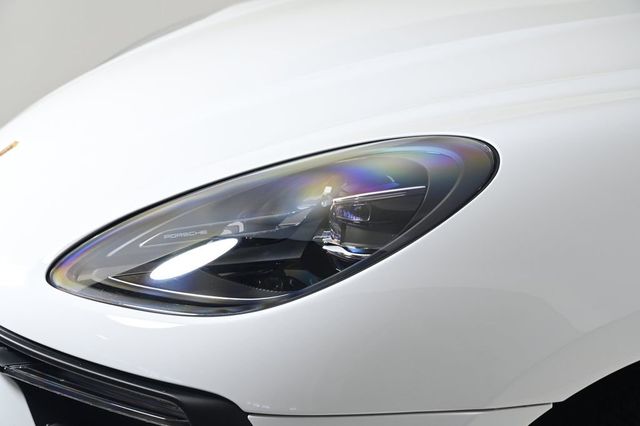 2024 Porsche Macan Base - 23011979 - 23