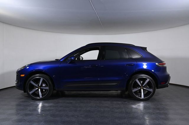 2024 Porsche Macan Base - 23016377 - 1