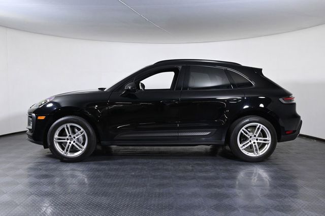 2024 Porsche Macan Base - 23030504 - 1