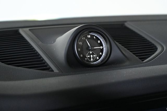 2024 Porsche Macan Base - 23030504 - 20