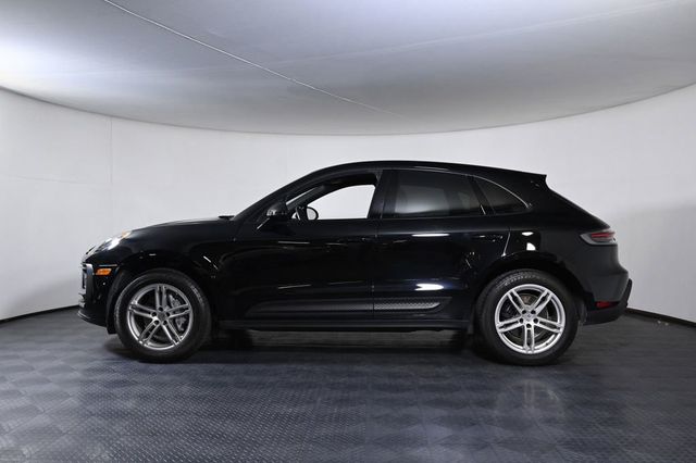 2024 Porsche Macan Base - 23030505 - 1