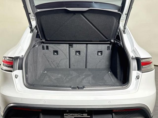 2024 Porsche Macan Base - 23061495 - 26