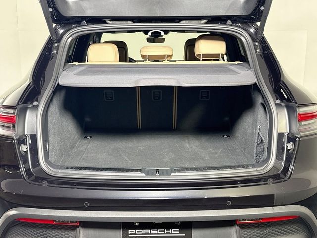 2024 Porsche Macan Base - 23061504 - 25
