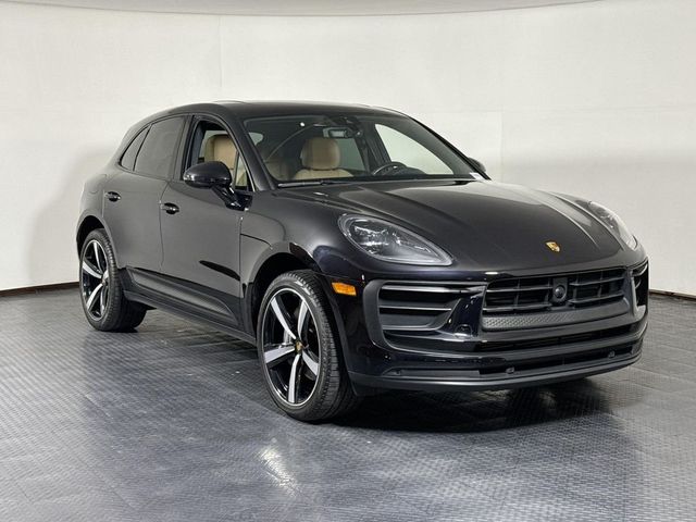 2024 Porsche Macan Base - 23061504 - 8