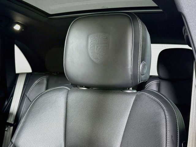 2024 Porsche Macan Base - 23070052 - 21