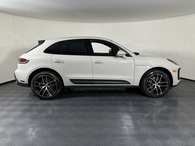2024 Porsche Macan Base - 23070052 - 7
