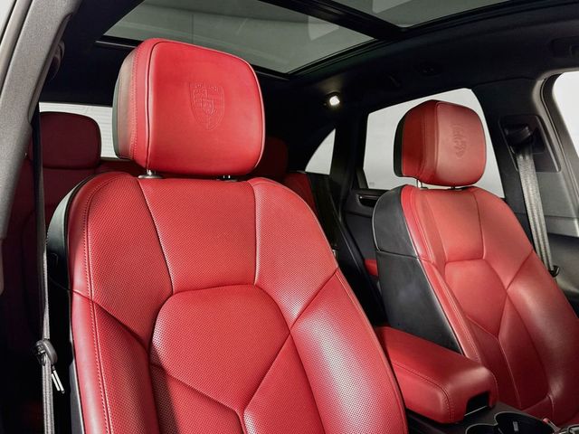 2024 Porsche Macan Base - 23080343 - 17