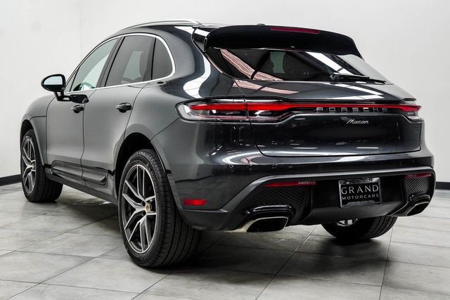 2024 Porsche Macan Base - 22983944 - 10