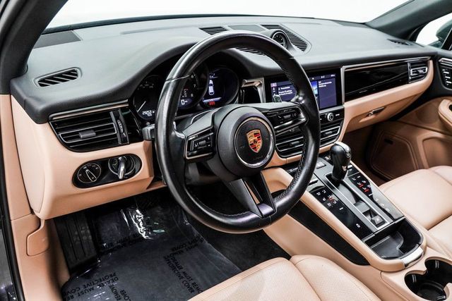 2024 Porsche Macan Base - 22983944 - 19