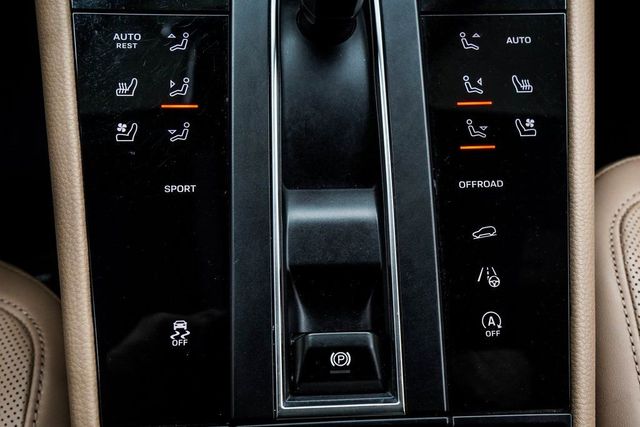 2024 Porsche Macan Base - 22983944 - 26