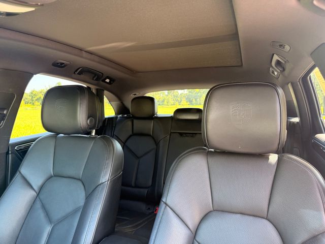 2024 Porsche Macan Base - 23067408 - 10