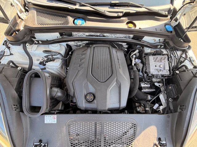 2024 Porsche Macan Base - 23067408 - 24