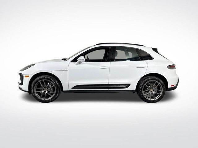 2024 Porsche Macan Base - 23100550 - 1