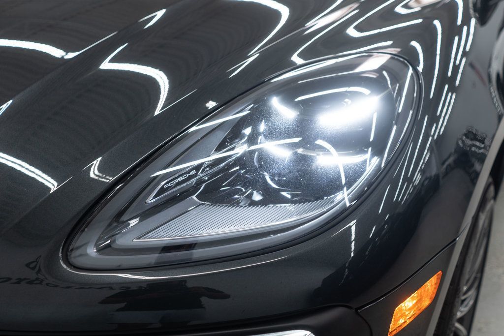 2024 Porsche Macan Base photo 41