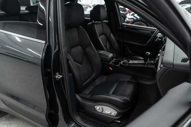 2024 Porsche Macan Base - 22937480 - 9