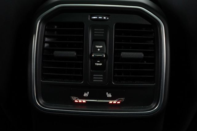 2024 Porsche Macan Base - 22937480 - 12