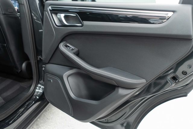 2024 Porsche Macan Base - 22937480 - 26