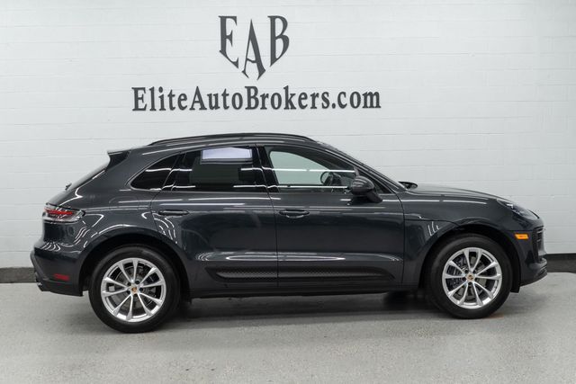 2024 Porsche Macan Base - 22937480 - 4