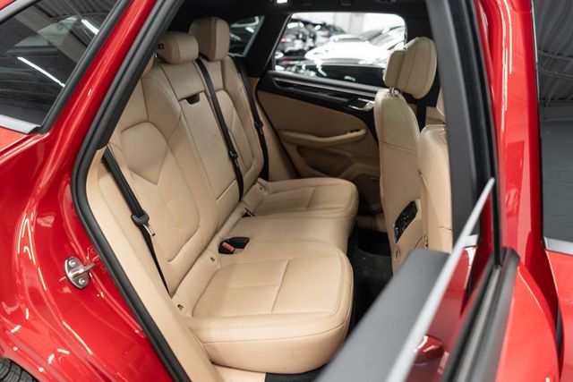 2024 Porsche Macan Base - 22963607 - 11