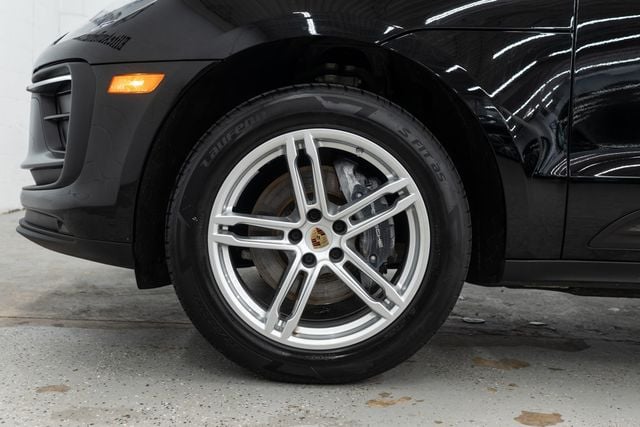 2024 Porsche Macan Base - 23064628 - 32
