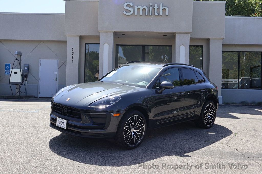 2024 Porsche Macan Base - 23018393 | Video 1