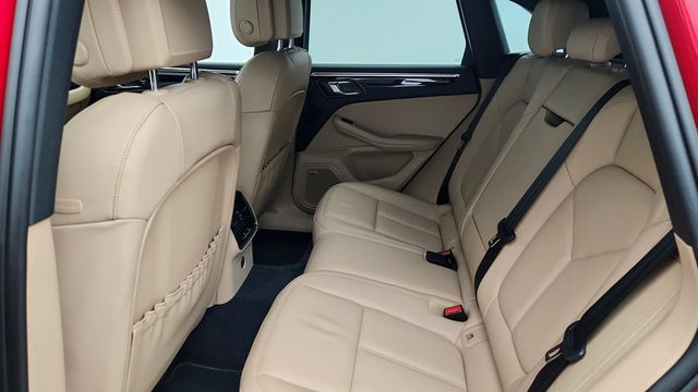 2024 Porsche Macan Base w/ Premium+ Pkg, 21’’ Wheels, Surround View & Bose S Sound - 22955765 - 20