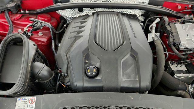 2024 Porsche Macan Base w/ Premium+ Pkg, 21’’ Wheels, Surround View & Bose S Sound - 22955765 - 26