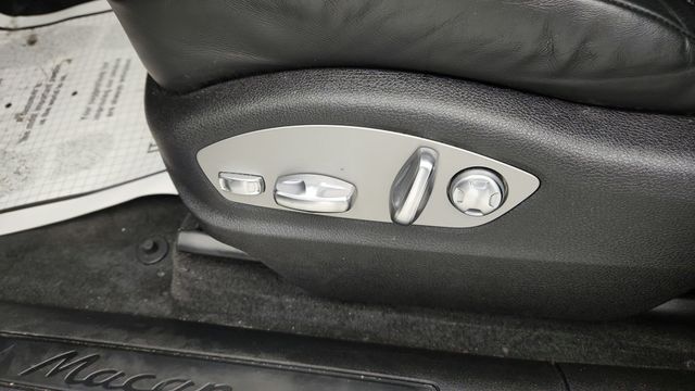 2024 Porsche Macan Base w/ Premium Plus Package & Surround View - 23044585 - 10