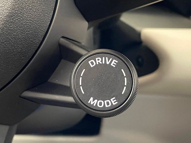 2024 Porsche Macan Electric 4 AWD - 22918614 - 39