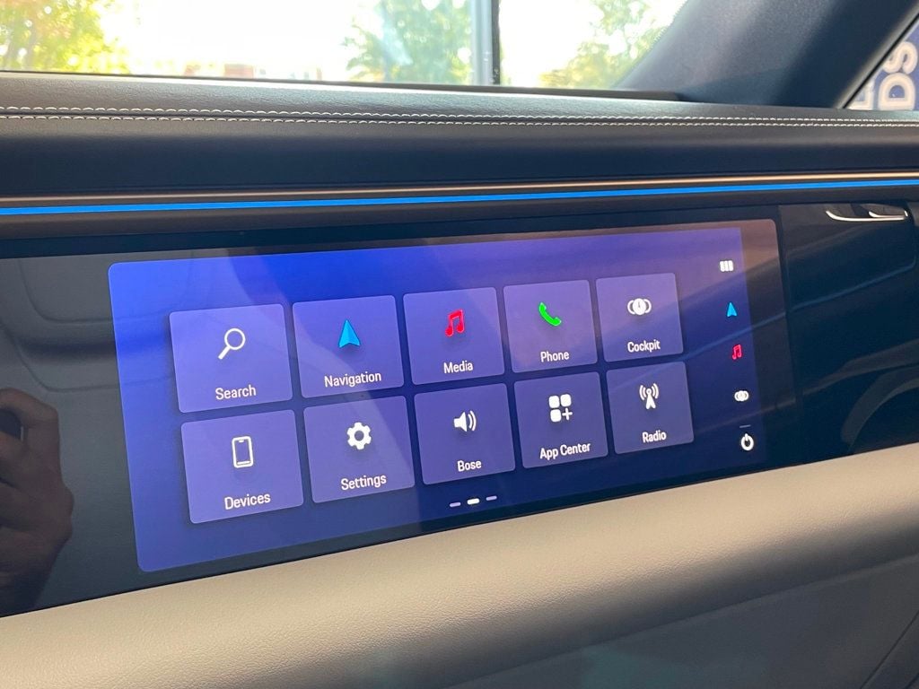 2024 Porsche Macan Electric 4 photo 40