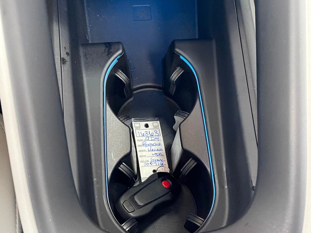2024 Porsche Macan Electric 4 photo 45