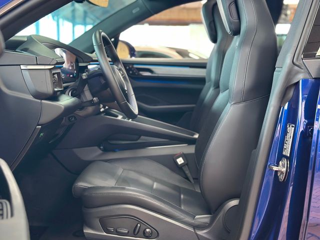 2024 Porsche Macan Electric 4 AWD - 22930926 - 13