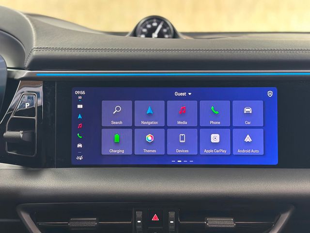 2024 Porsche Macan Electric 4 AWD - 22930926 - 31