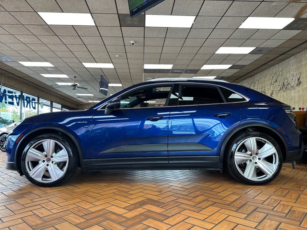 2024 Porsche Macan Electric 4 AWD - 22930926 - 6